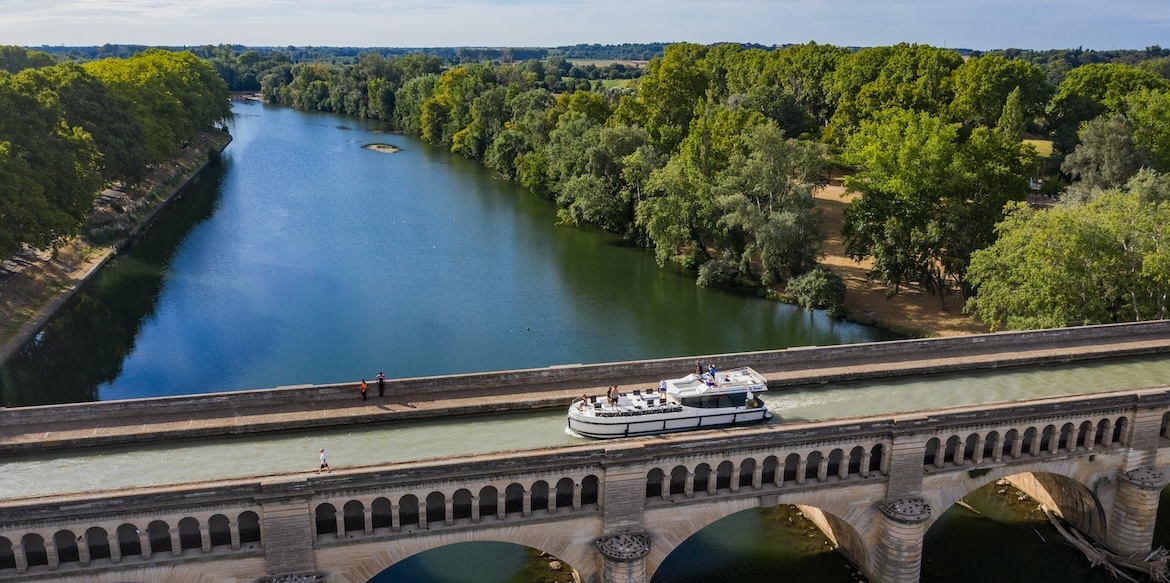 Le Pont canal à Béziers©Le_Boat